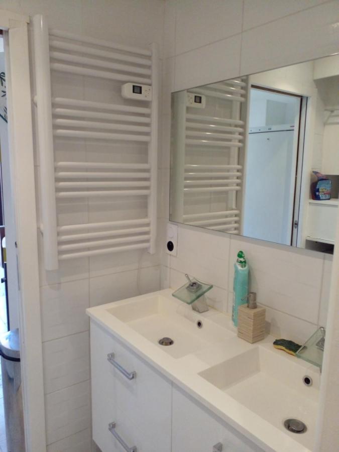 Appartement Climatise Centre Ville Tout Confort Climatise Sète Buitenkant foto